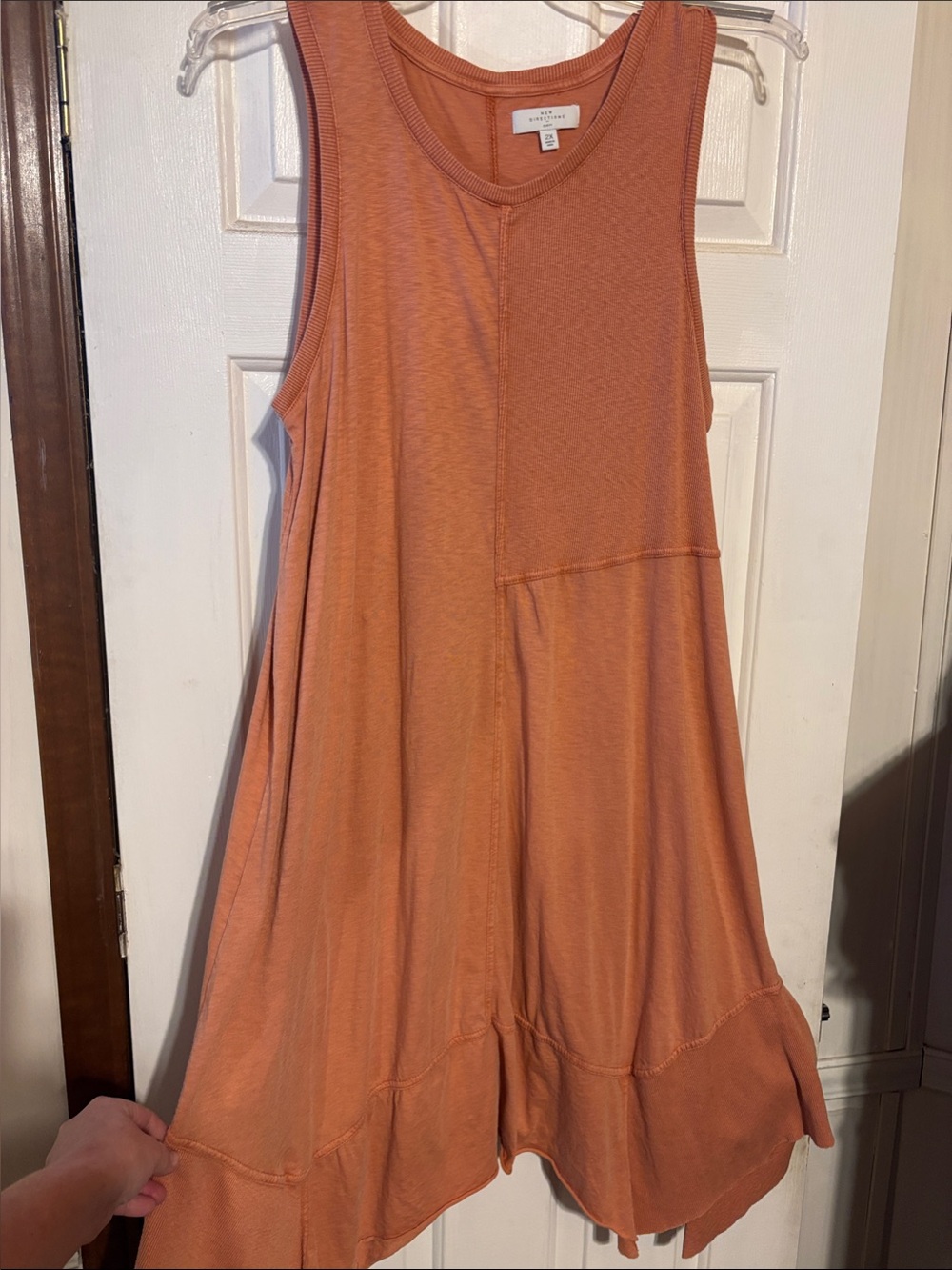 Unknown Brand Women's Sleeveless Maxi Dress in Terracotta